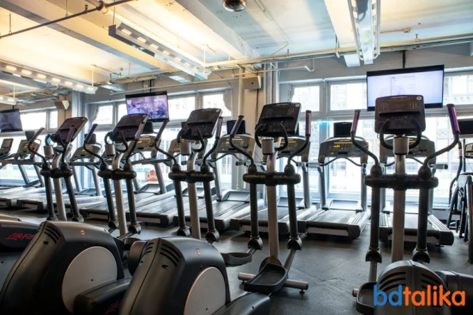 Crunch Fitness - 38th Street